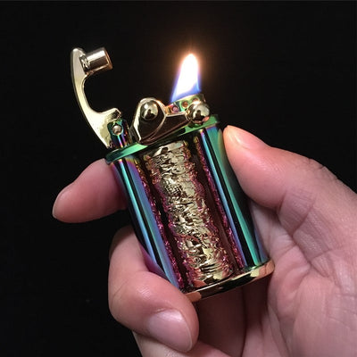 Rogue™ - Dragon Post Brass Lighter